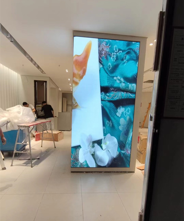 江孜商场门店转角LED显示屏